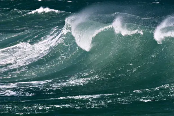Waves, Scarasta Bay