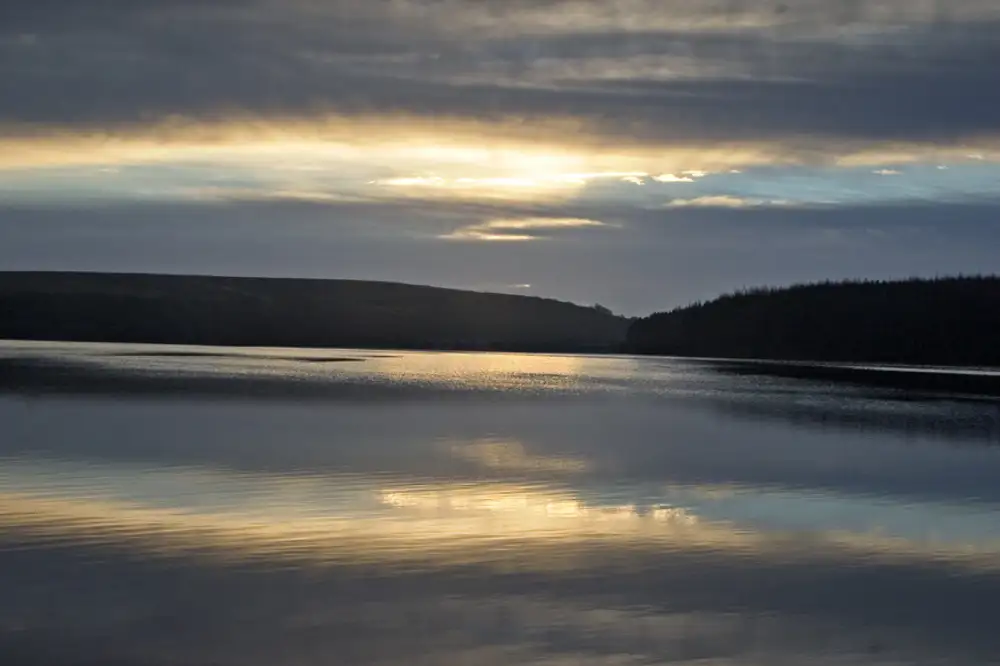 Sunrise over Thruscross reservoir