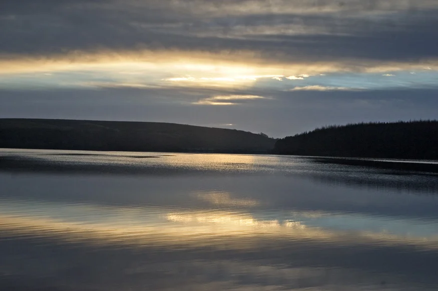 Sunrise over Thruscross reservoir