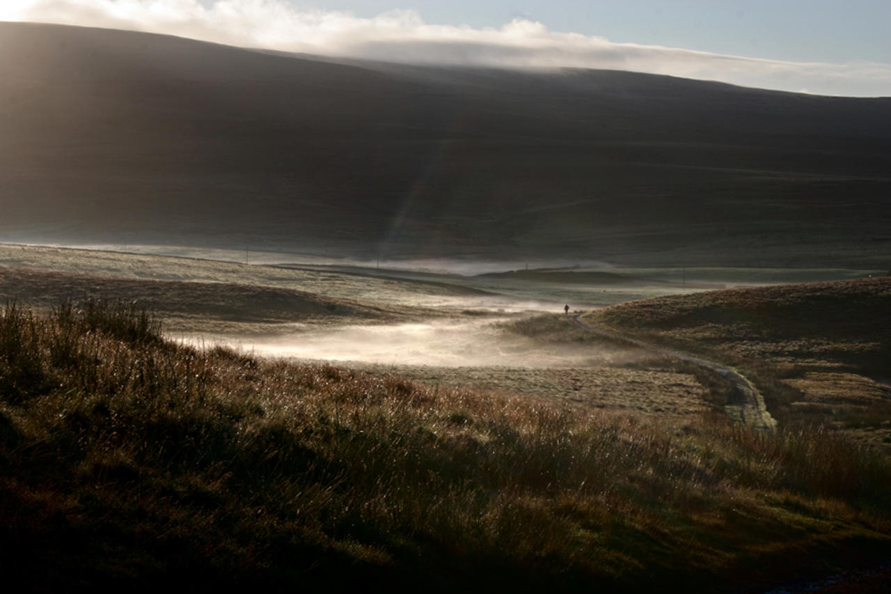 Early morning Mist, Penyghent