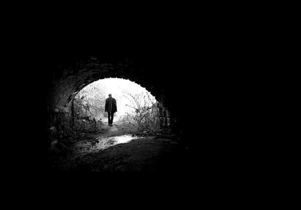 Tunnel