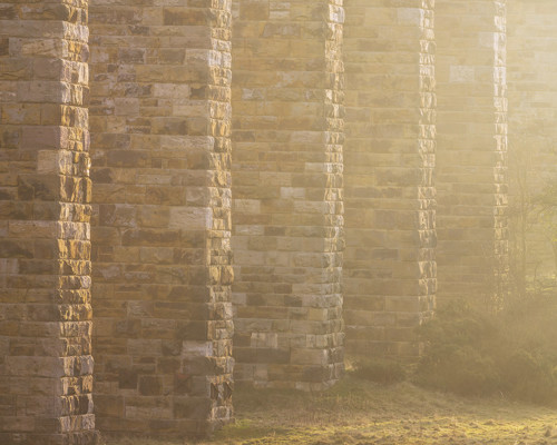 Crimple Valley Viaduct: A Marvel of Engineering and Beauty:  